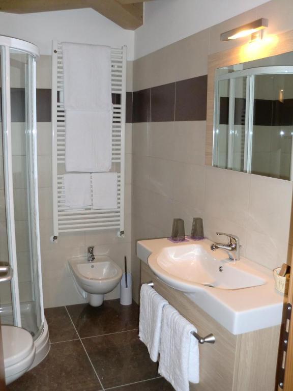 Villa Cameras Room And Breakfast Mori Zimmer foto