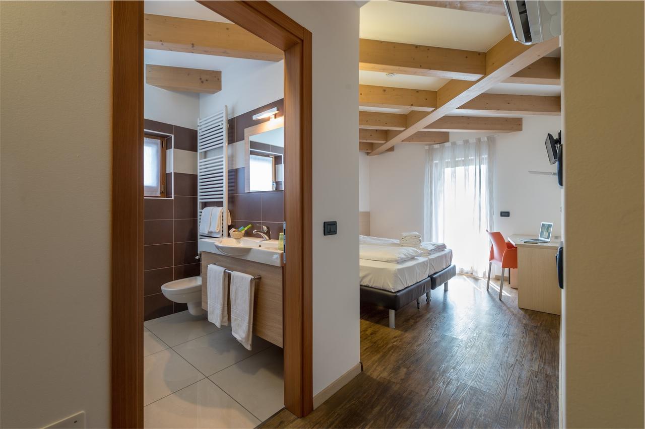 Villa Cameras Room And Breakfast Mori Exterior foto